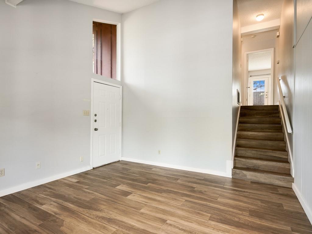 2606 Carnarvon Ln # A, Austin, TX 78704