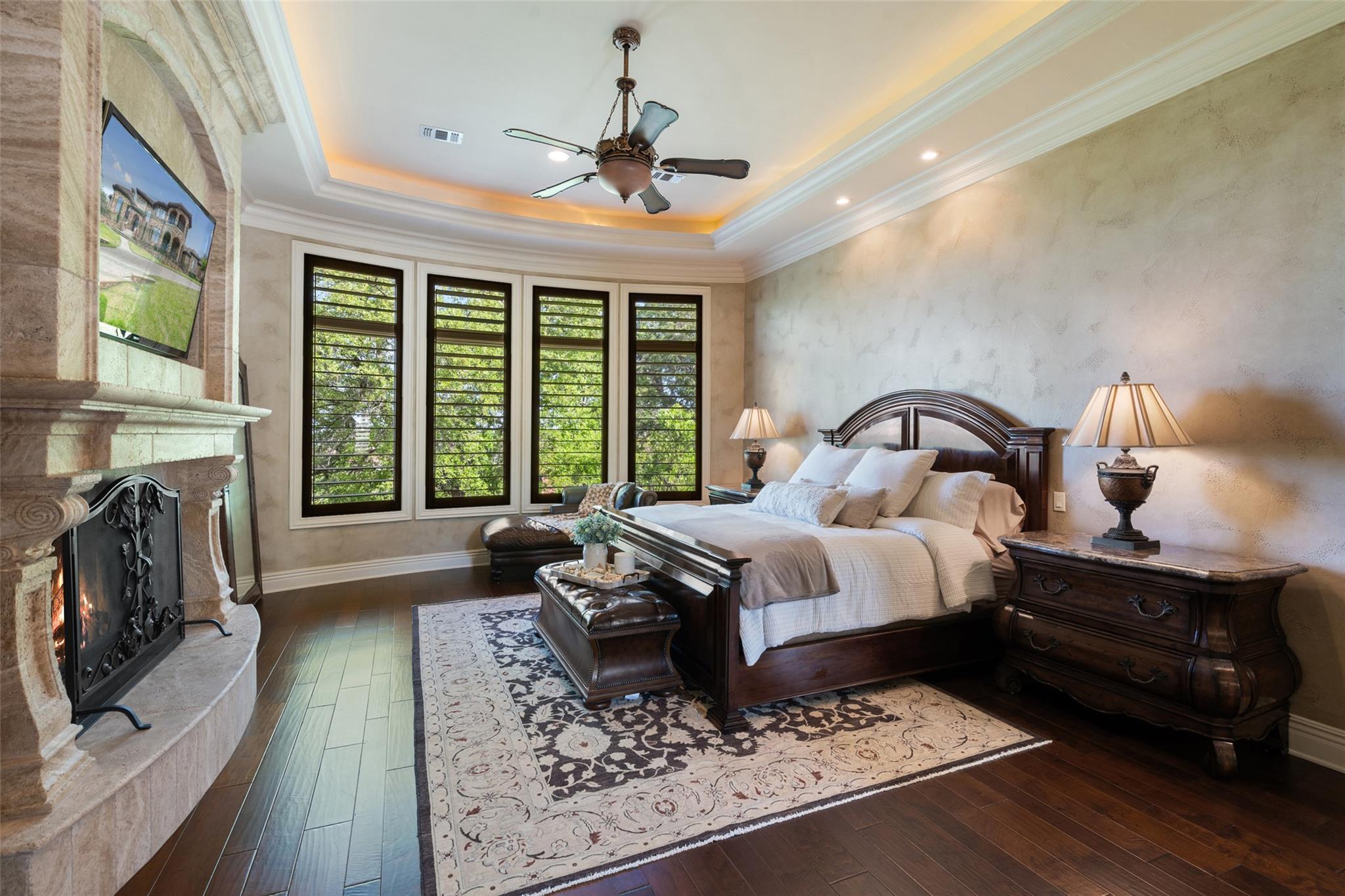 210 Costa Bella Dr, Austin, TX 78734