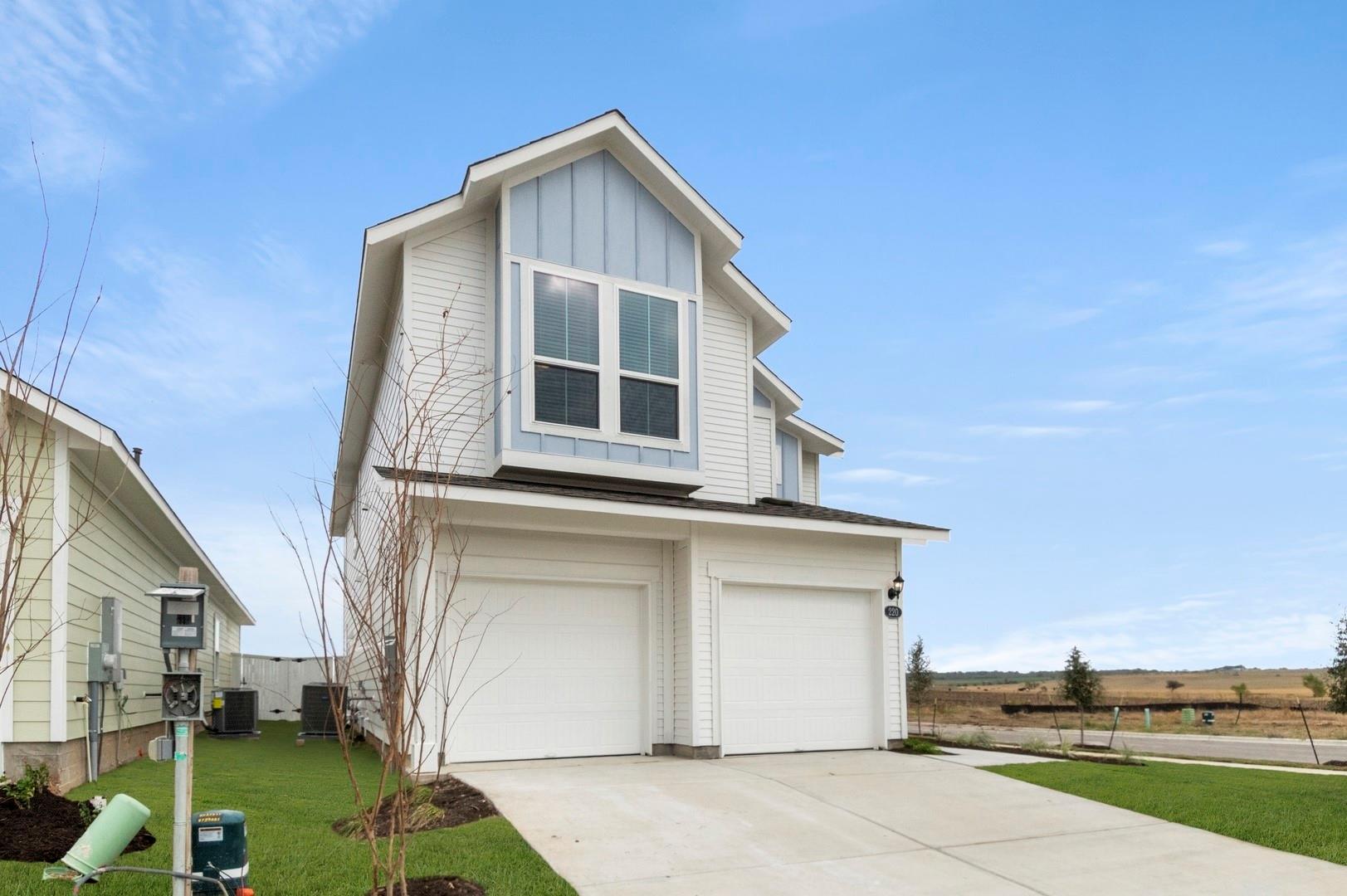 220 Cider Creek Dr, Elgin, TX 78621