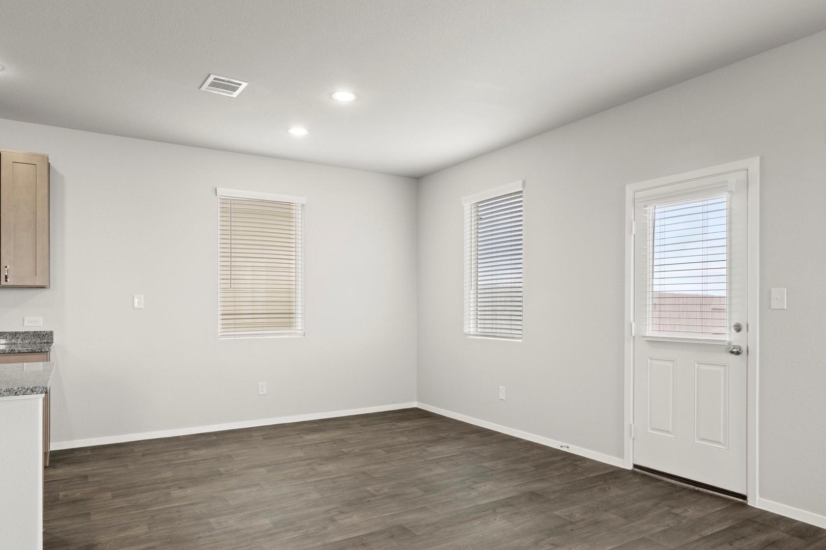 220 Cider Creek Dr, Elgin, TX 78621