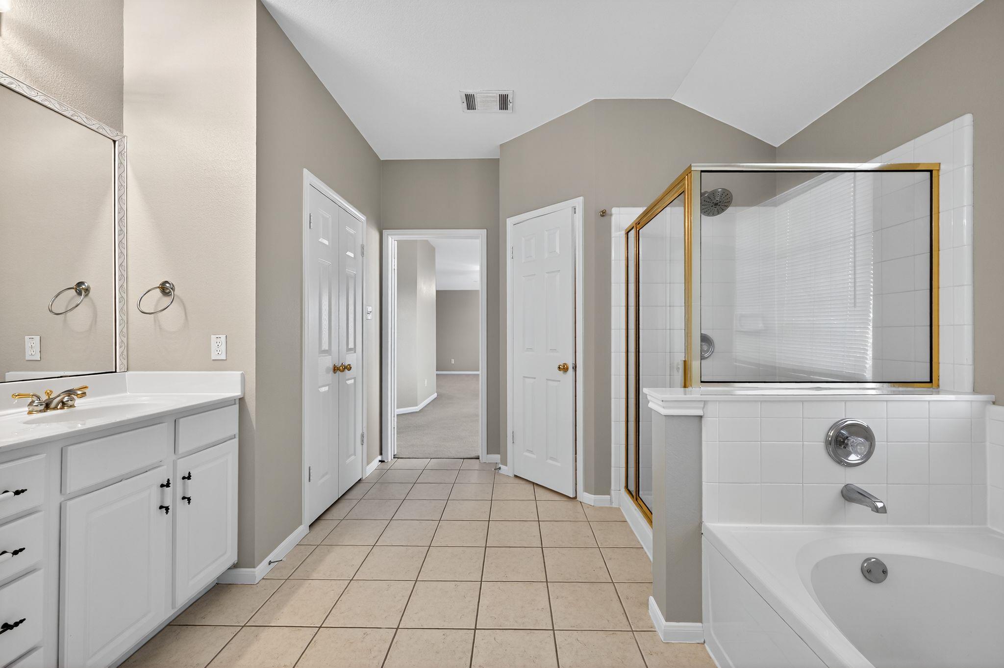 2301 Candle Ridge Trl, Georgetown, TX 78626