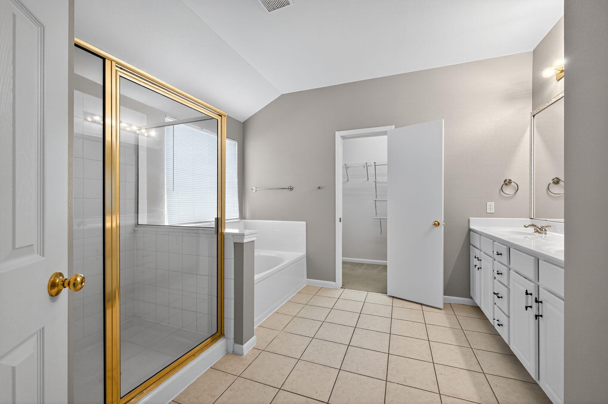 2301 Candle Ridge Trl, Georgetown, TX 78626