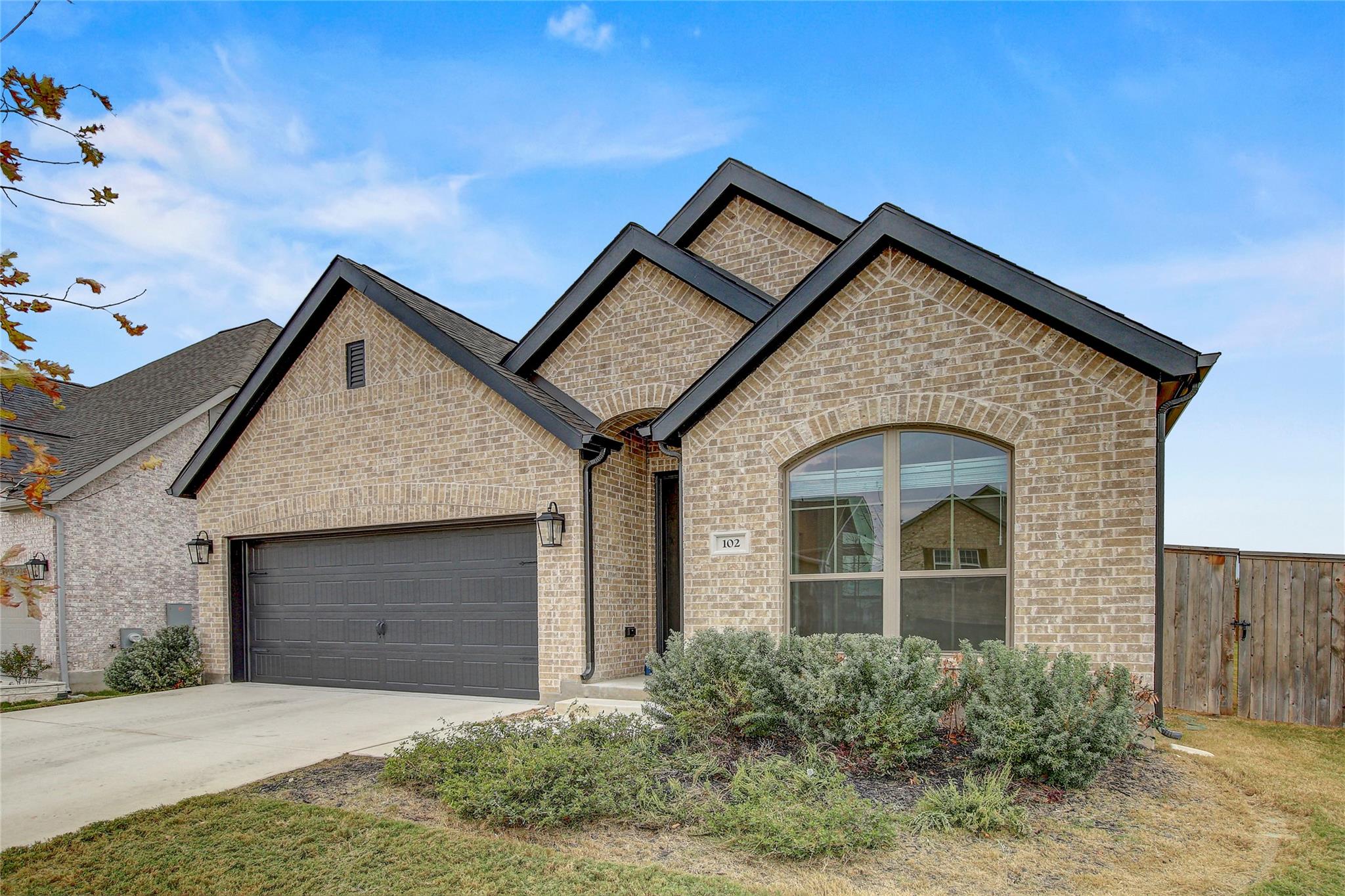 102 Marvins Bnd, Georgetown, TX 78626