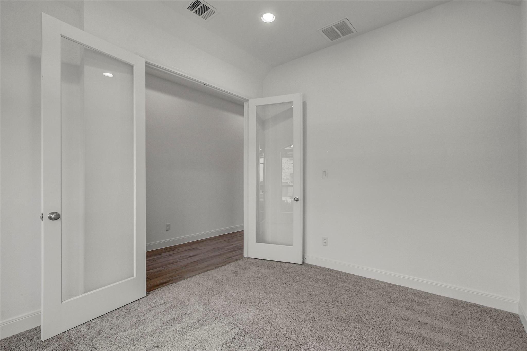 102 Marvins Bnd, Georgetown, TX 78626