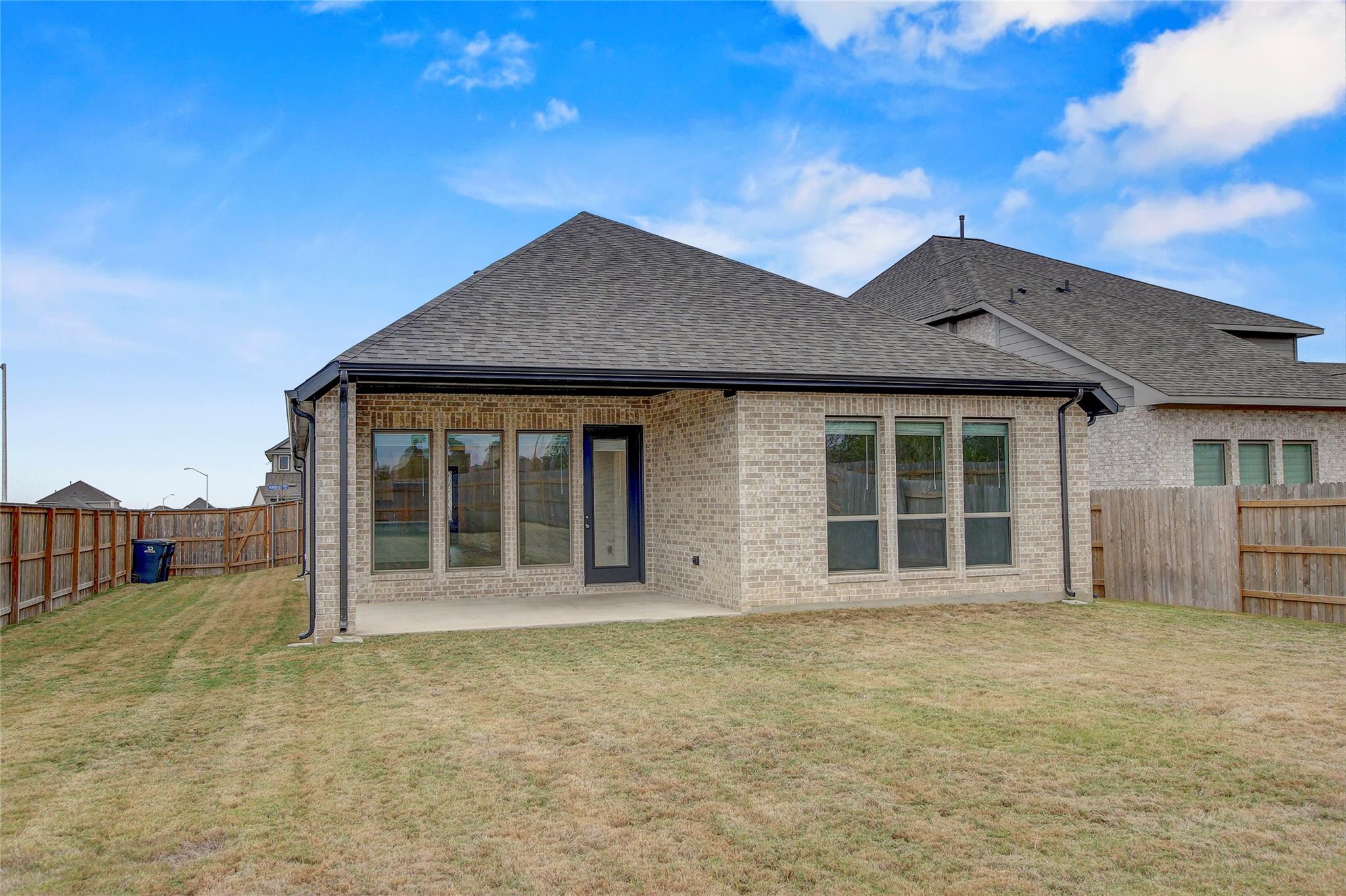 102 Marvins Bnd, Georgetown, TX 78626