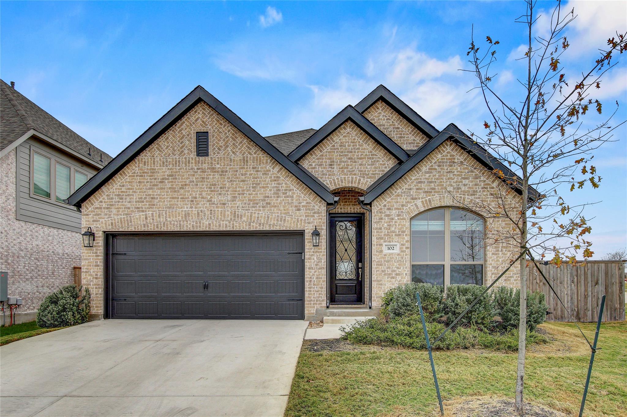 102 Marvins Bnd, Georgetown, TX 78626