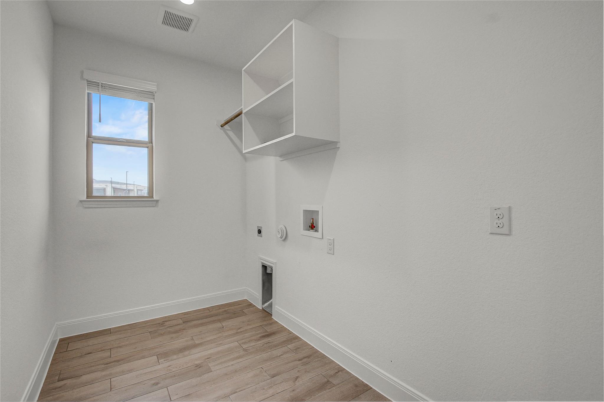 102 Marvins Bnd, Georgetown, TX 78626