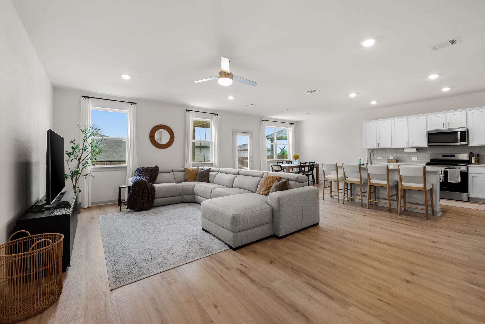 7904 Linda Michelle Ln, Austin, TX 78724