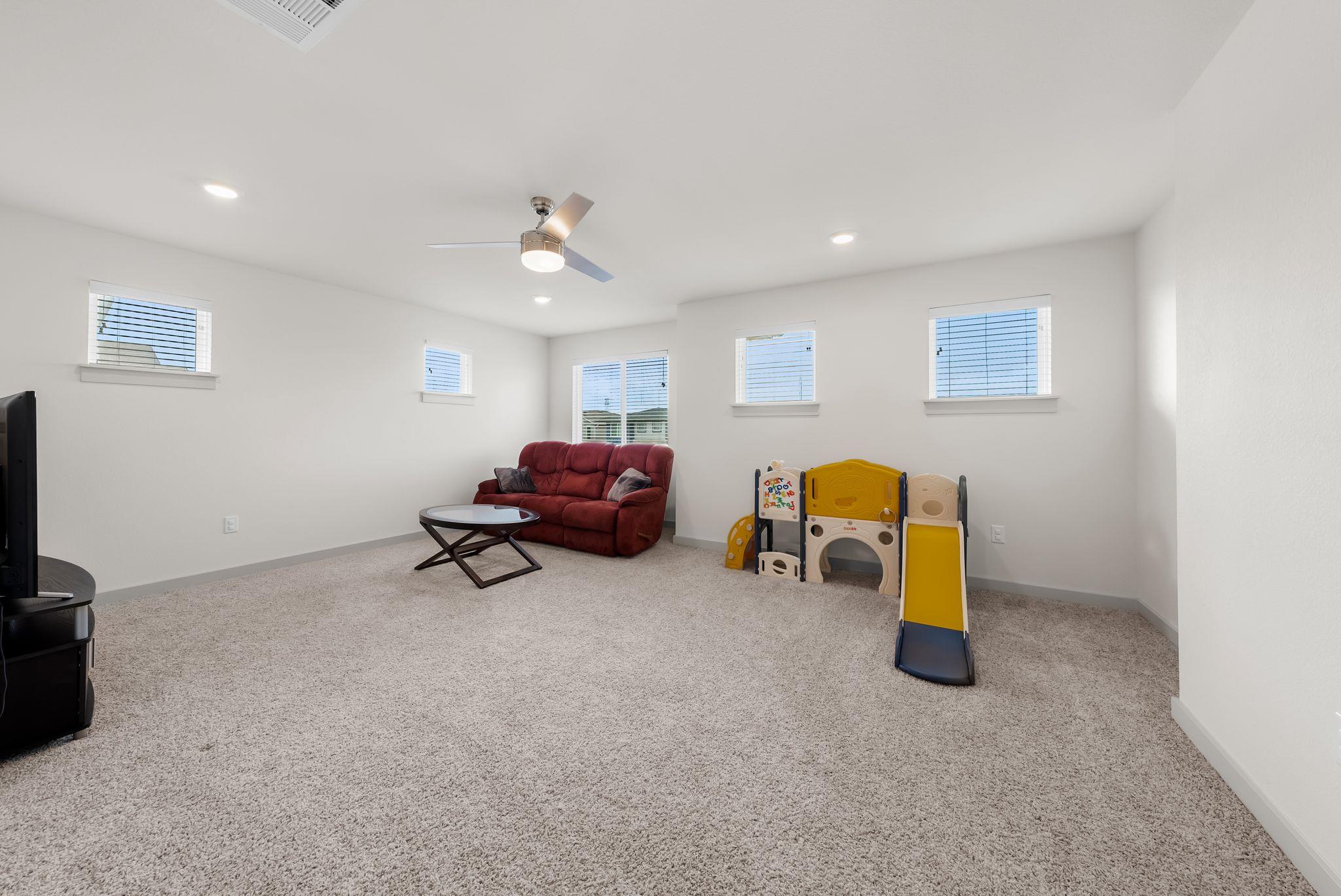 7904 Linda Michelle Ln, Austin, TX 78724