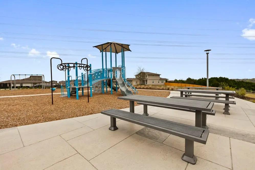 7904 Linda Michelle Ln, Austin, TX 78724