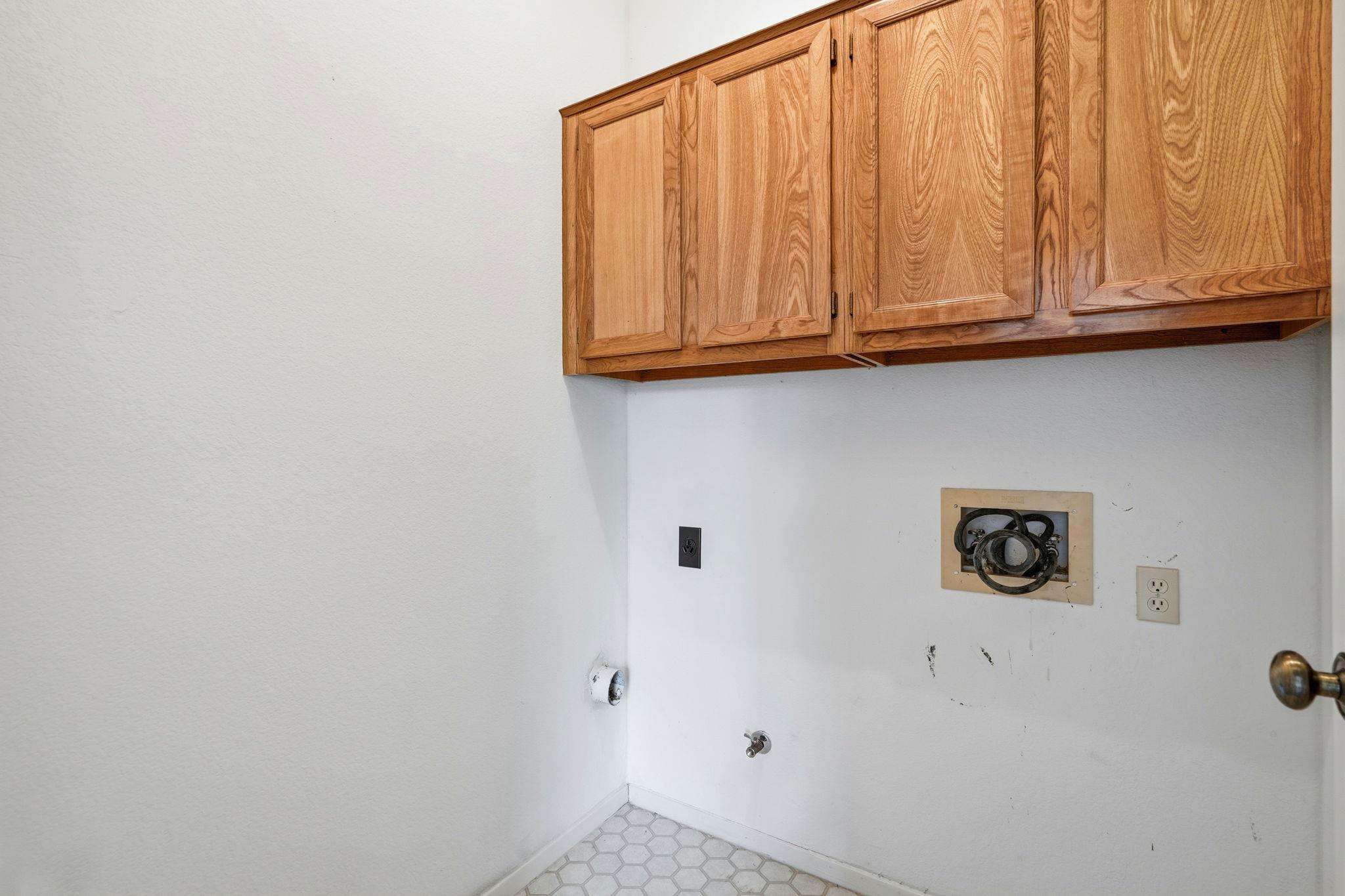 6501 Brush Country Rd # 120, Austin, TX 78749