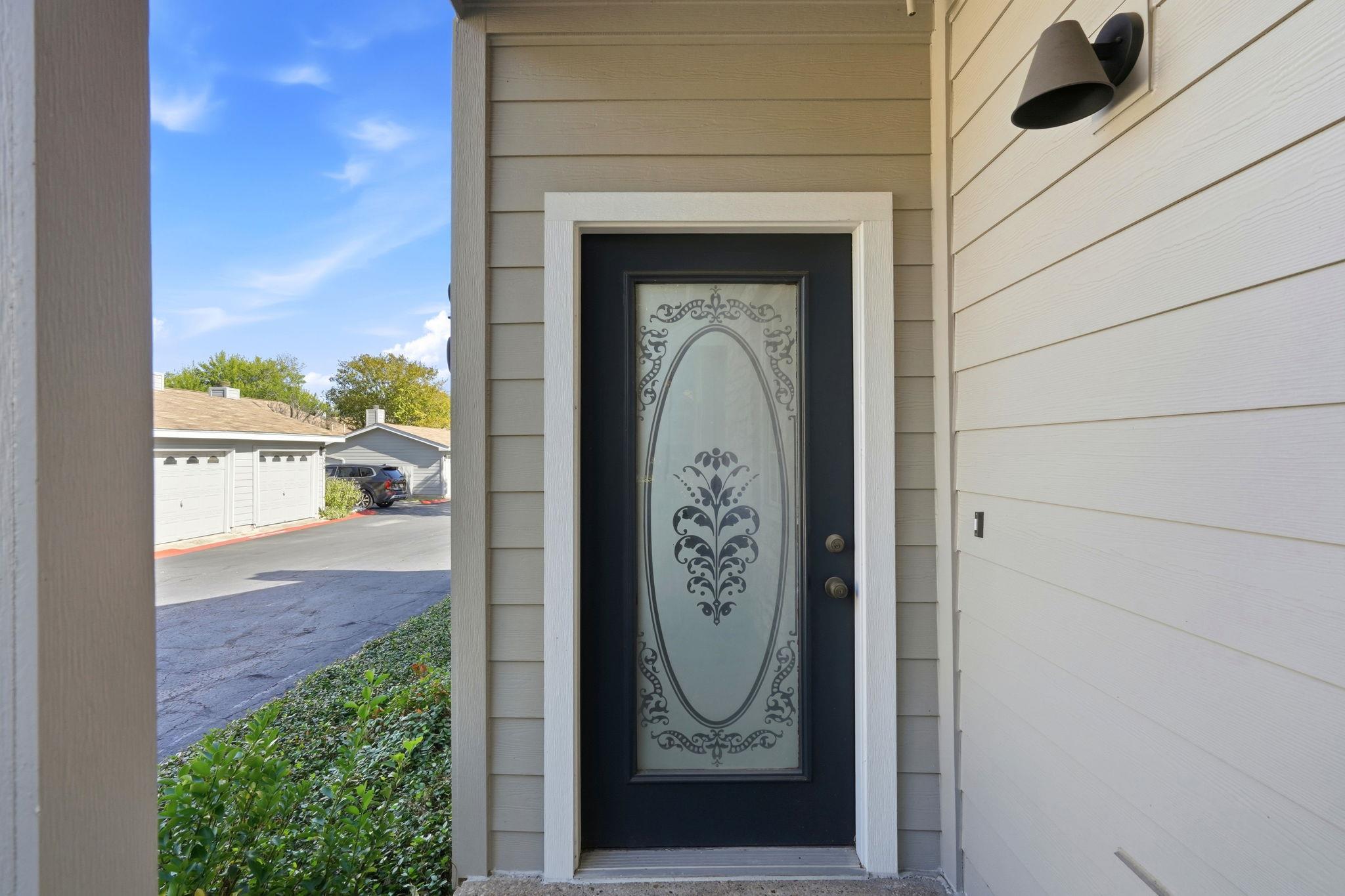 6501 Brush Country Rd # 120, Austin, TX 78749