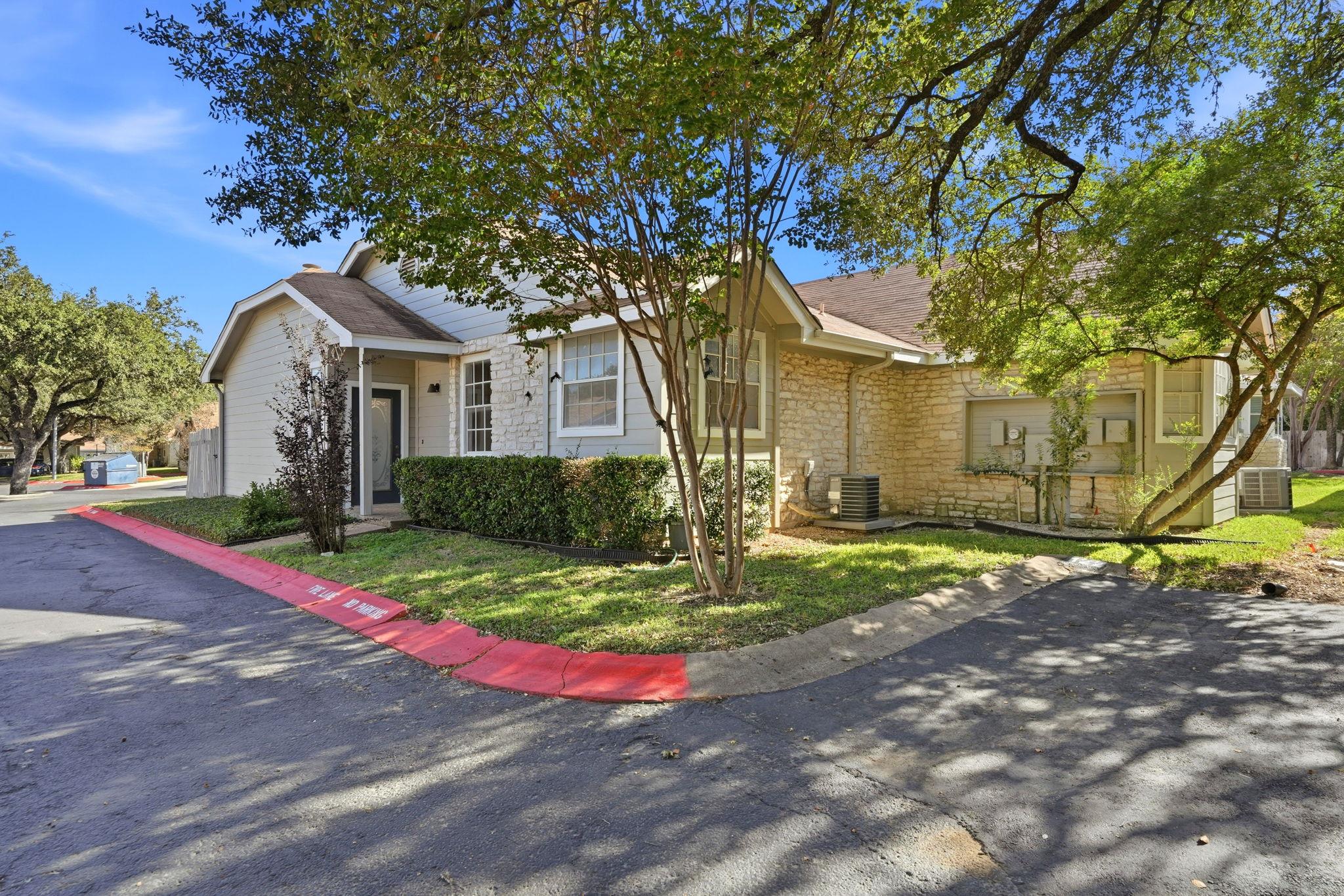 6501 Brush Country Rd # 120, Austin, TX 78749