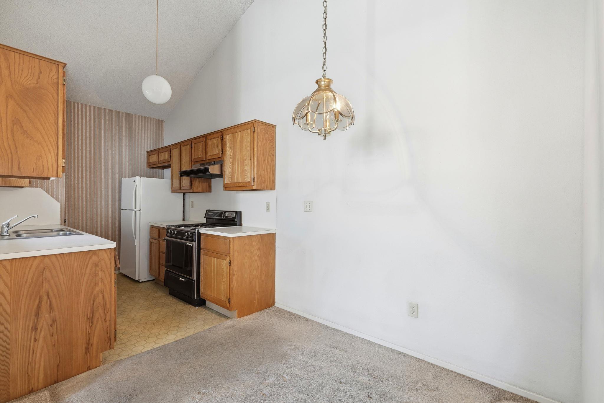 6501 Brush Country Rd # 120, Austin, TX 78749