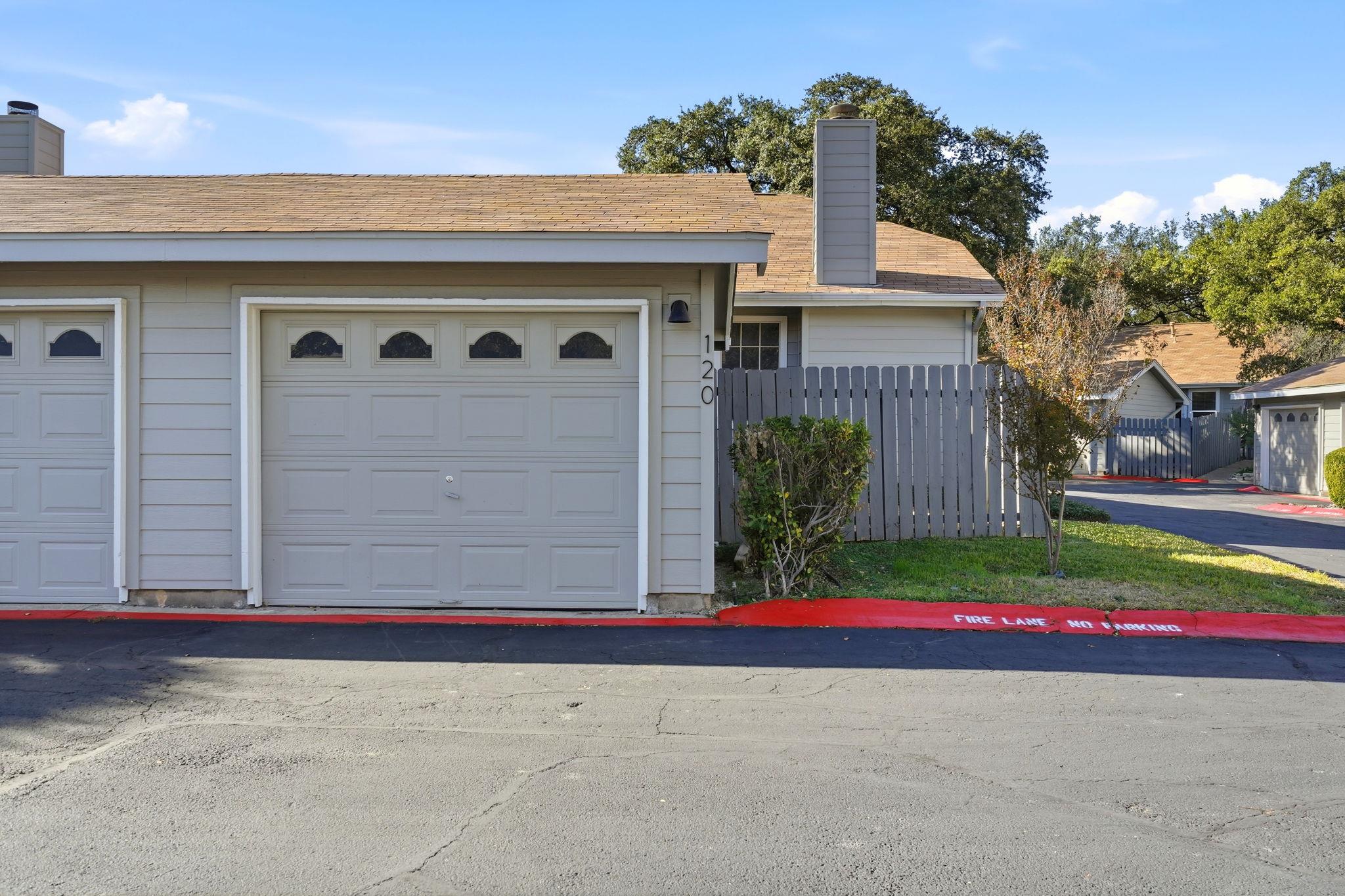 6501 Brush Country Rd # 120, Austin, TX 78749