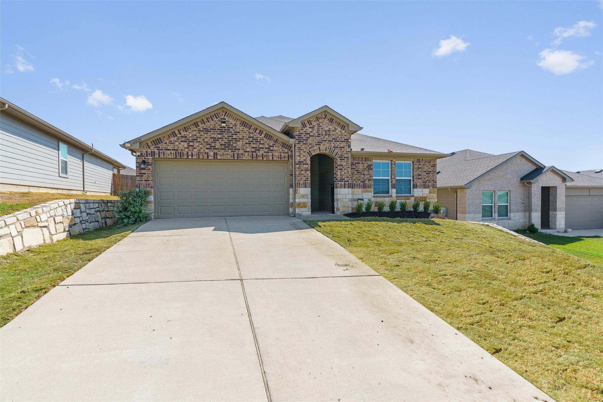 6021 Roderick Dr, Austin, TX 78724