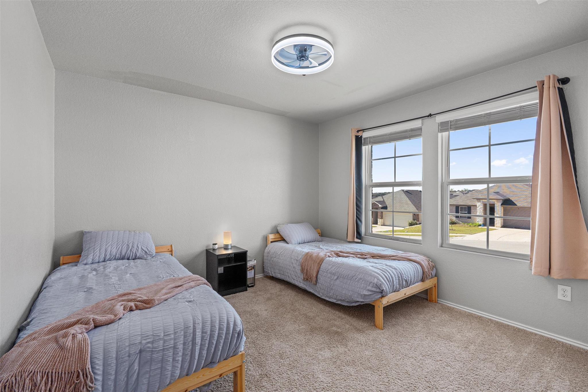 6021 Roderick Dr, Austin, TX 78724