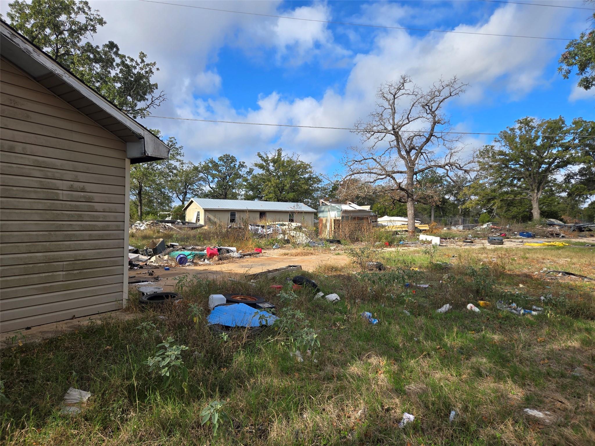 128 RED FOX Ln, Bastrop, TX 78602