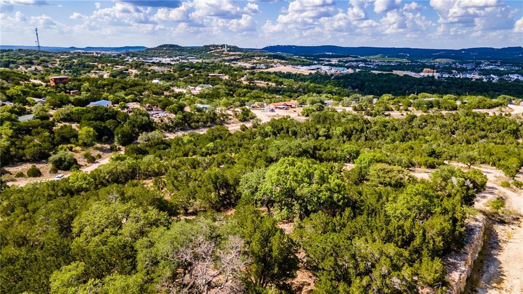 19500 Blanco Dr, Lago Vista, TX 78645