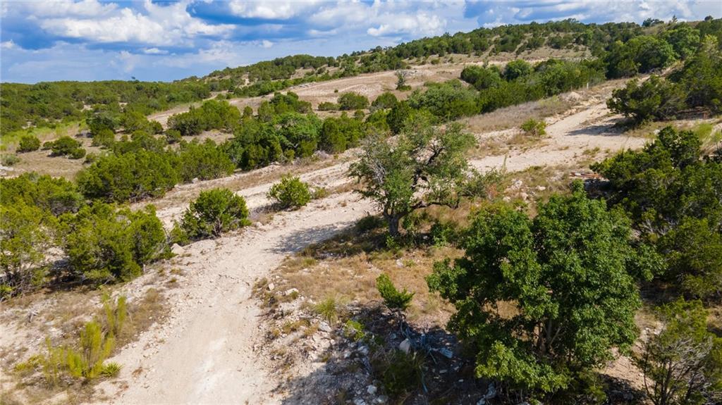 19500 Blanco Dr, Lago Vista, TX 78645