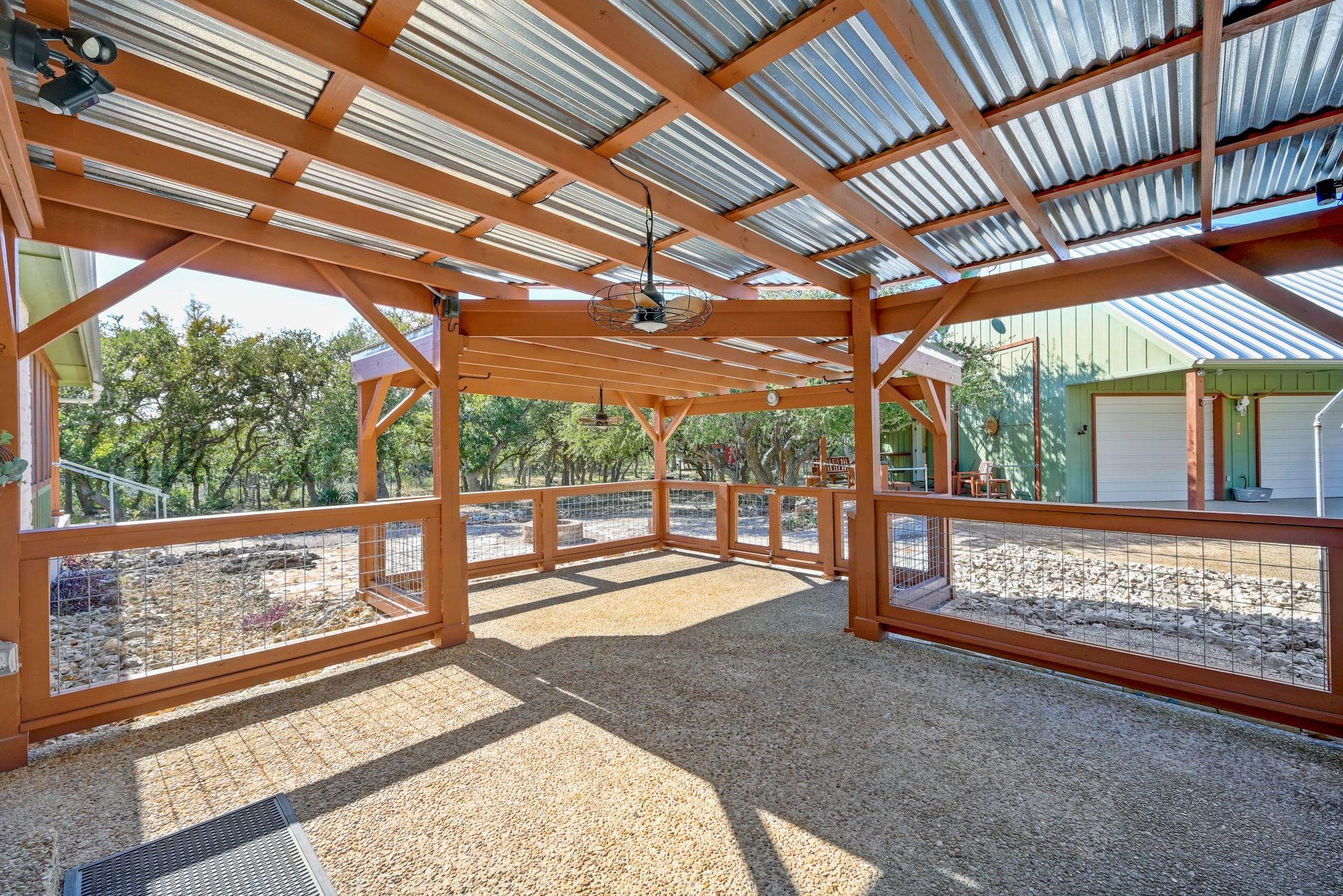 309 Deer Creek Dr, San Marcos, TX 78666