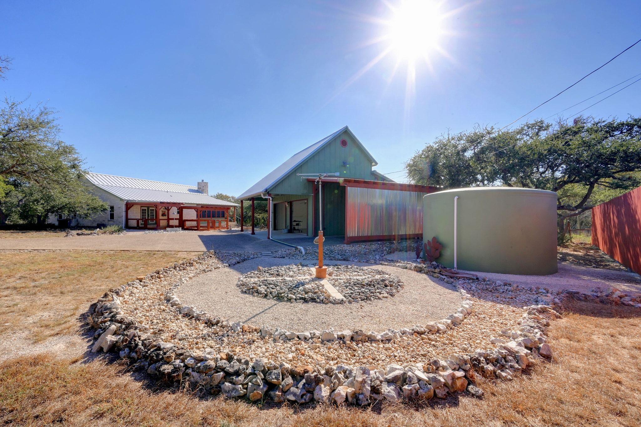 309 Deer Creek Dr, San Marcos, TX 78666