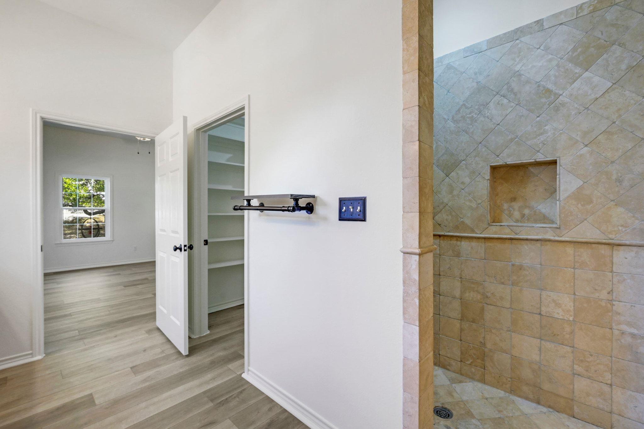 309 Deer Creek Dr, San Marcos, TX 78666