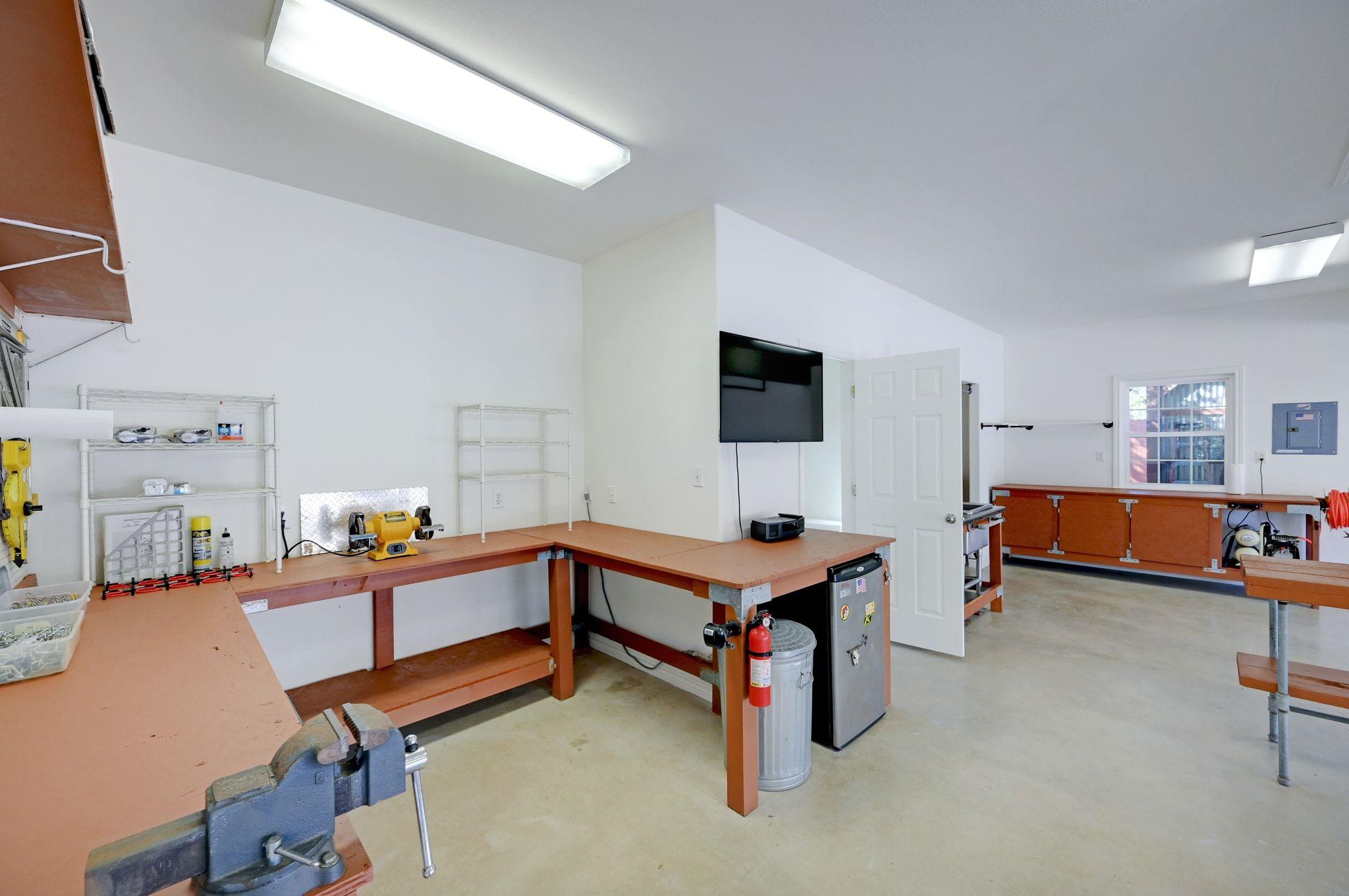 309 Deer Creek Dr, San Marcos, TX 78666