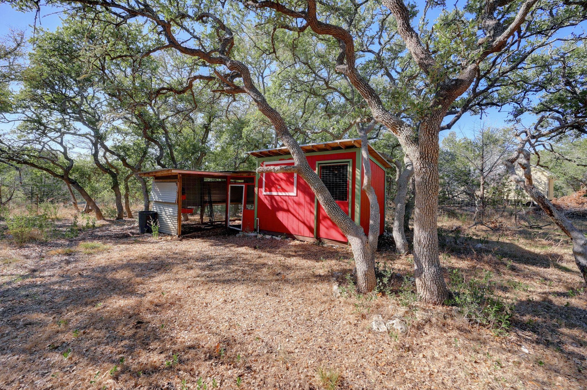 309 Deer Creek Dr, San Marcos, TX 78666