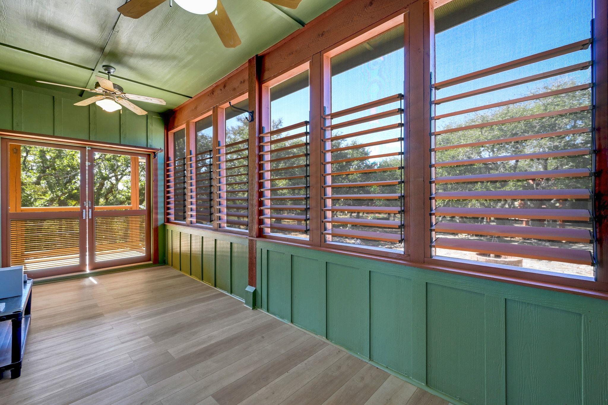 309 Deer Creek Dr, San Marcos, TX 78666