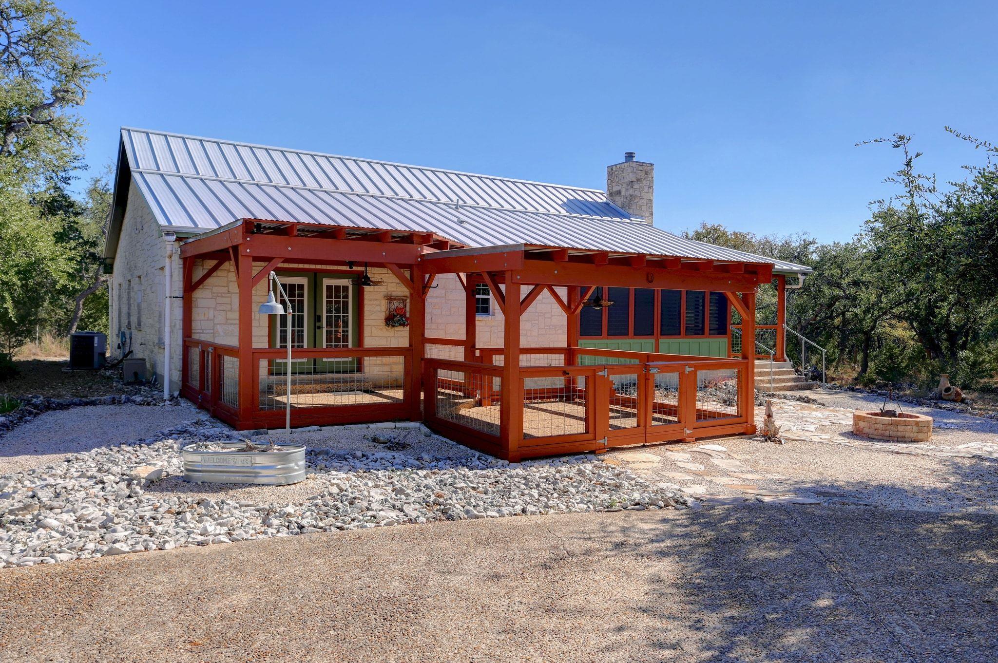 309 Deer Creek Dr, San Marcos, TX 78666