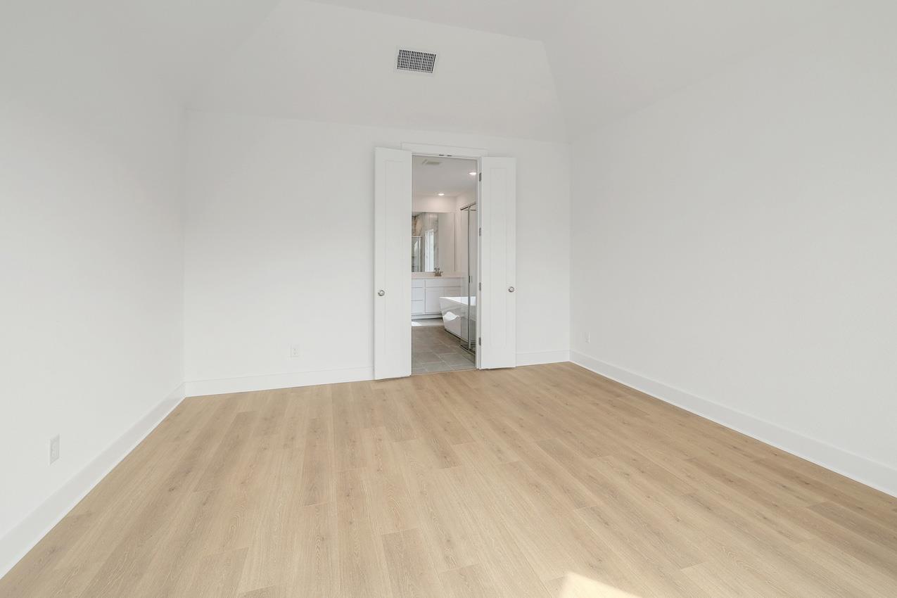 224 Menlo Bnd, Liberty Hill, TX 78642