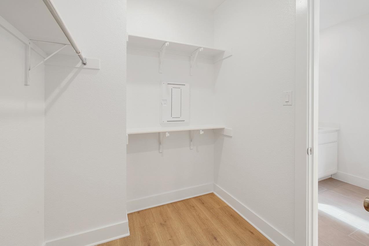 224 Menlo Bnd, Liberty Hill, TX 78642