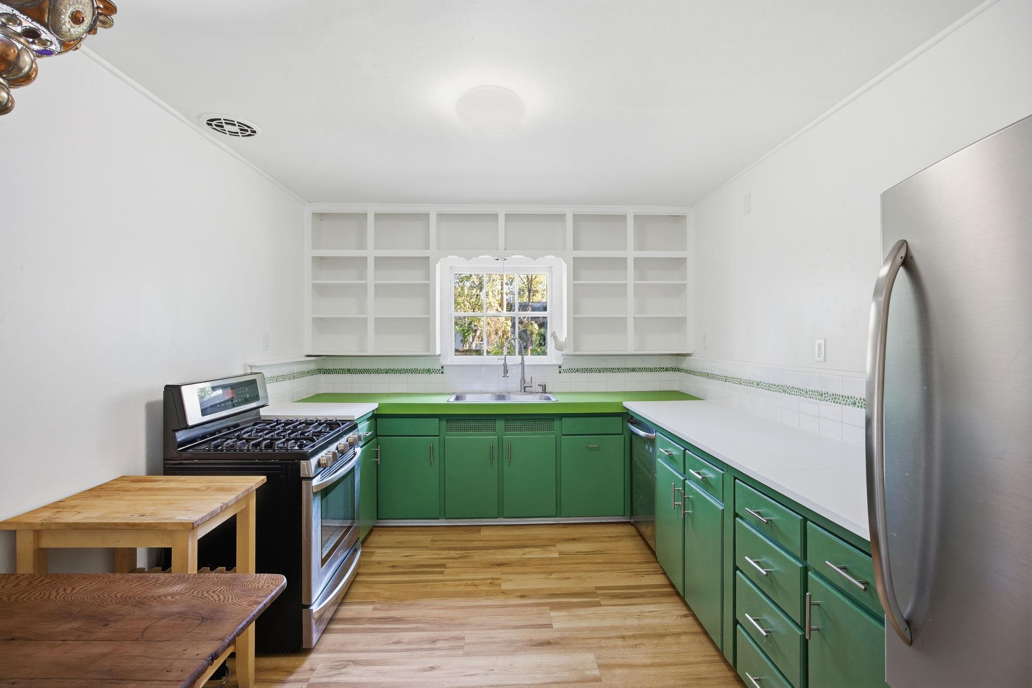 1706 E 38th 1/2 St, Austin, TX 78722