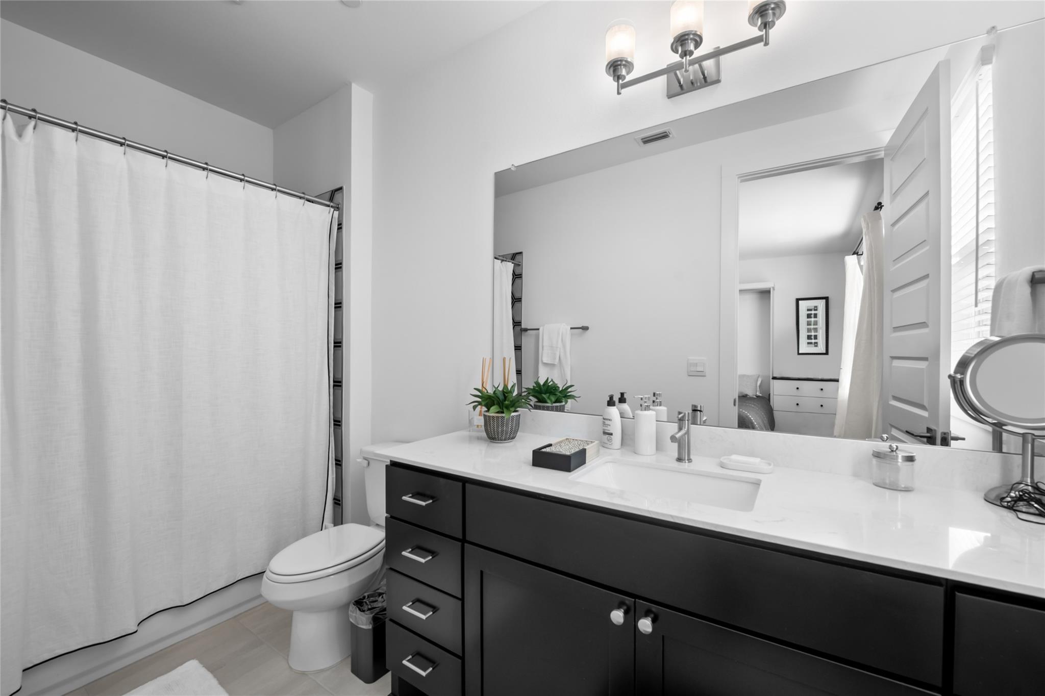 4310 Authentic Dr, Austin, TX 78731