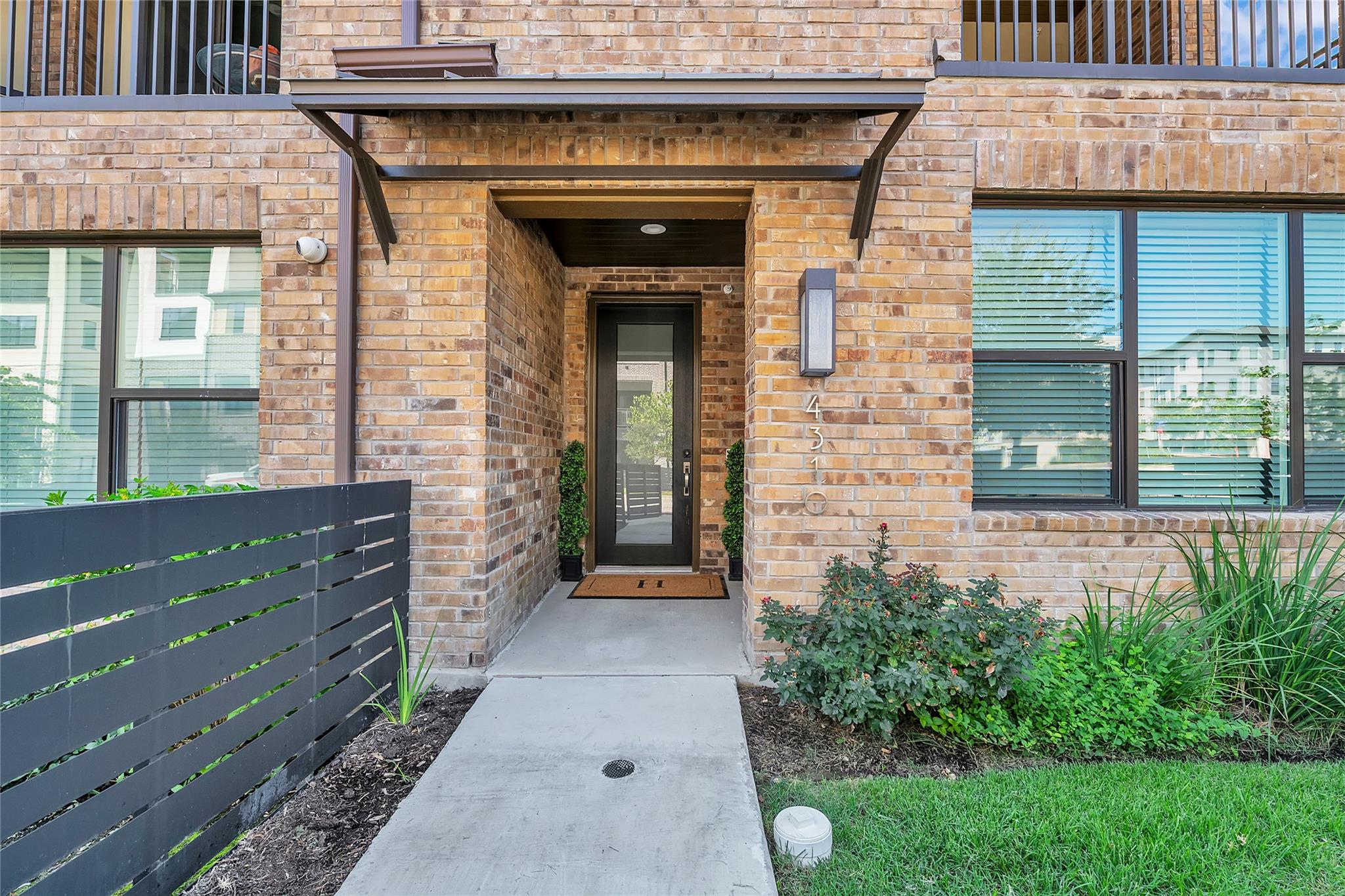 4310 Authentic Dr, Austin, TX 78731
