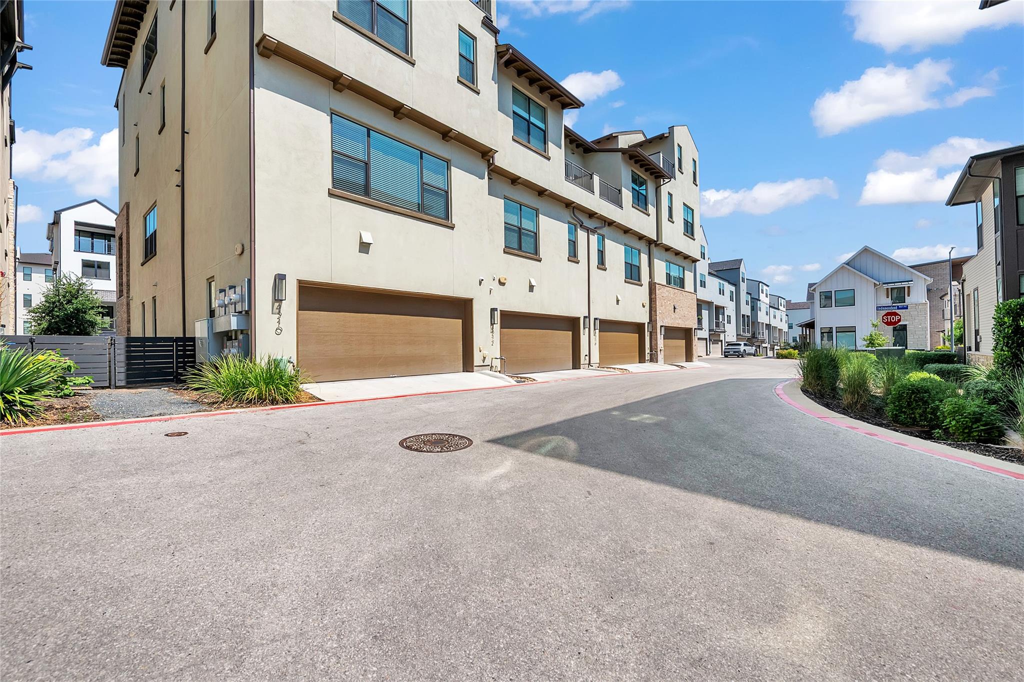 4310 Authentic Dr, Austin, TX 78731