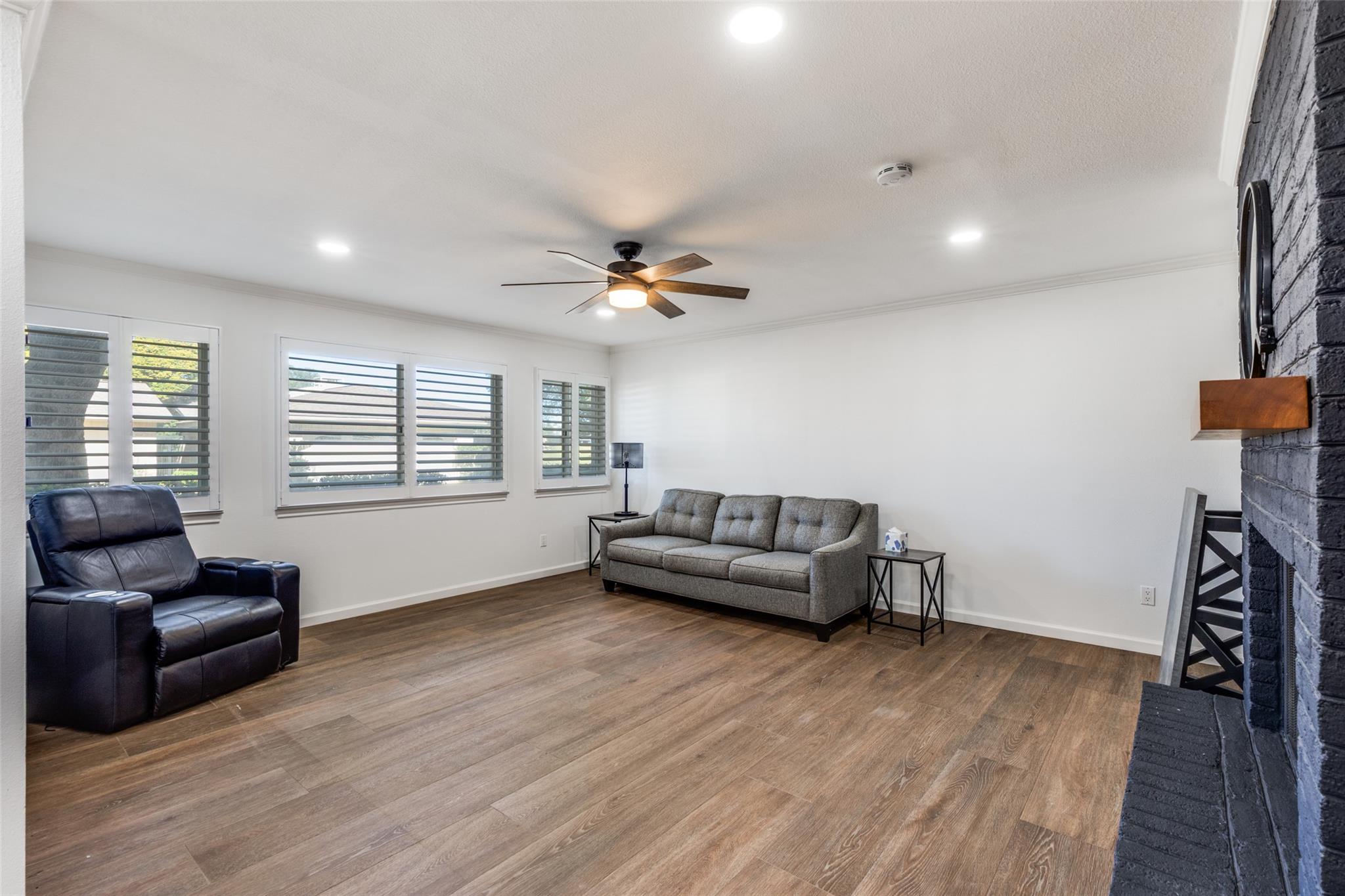 11127 Pinehurst Dr # C, Austin, TX 78747