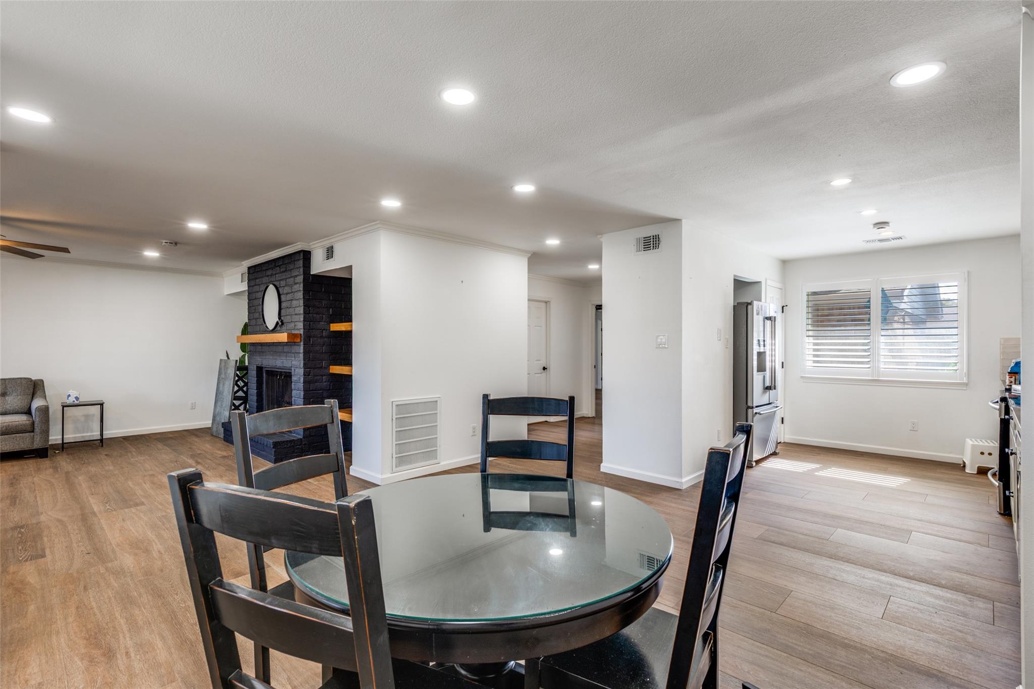 11127 Pinehurst Dr # C, Austin, TX 78747