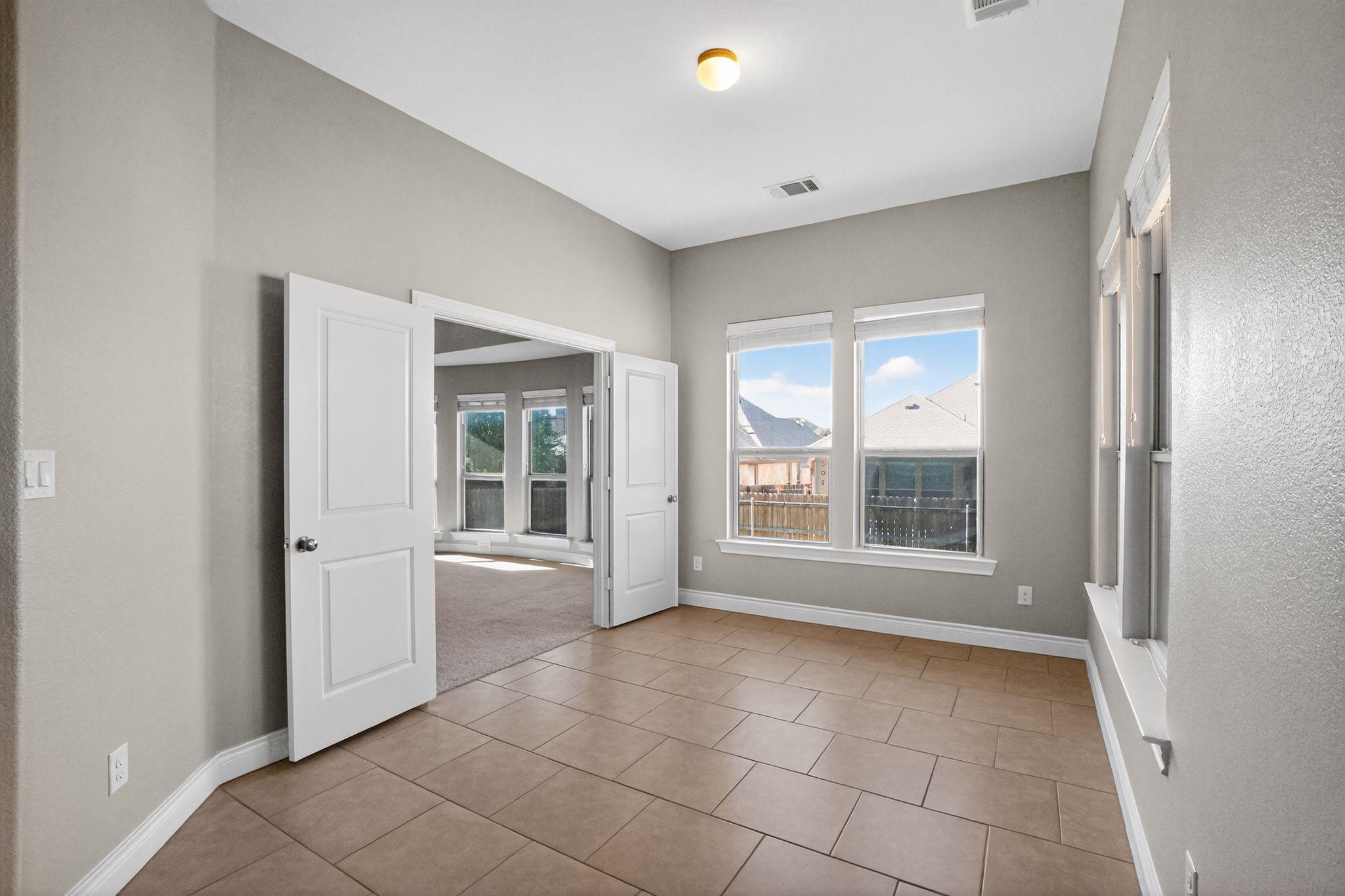 6916 Etna Way, Round Rock, TX 78665