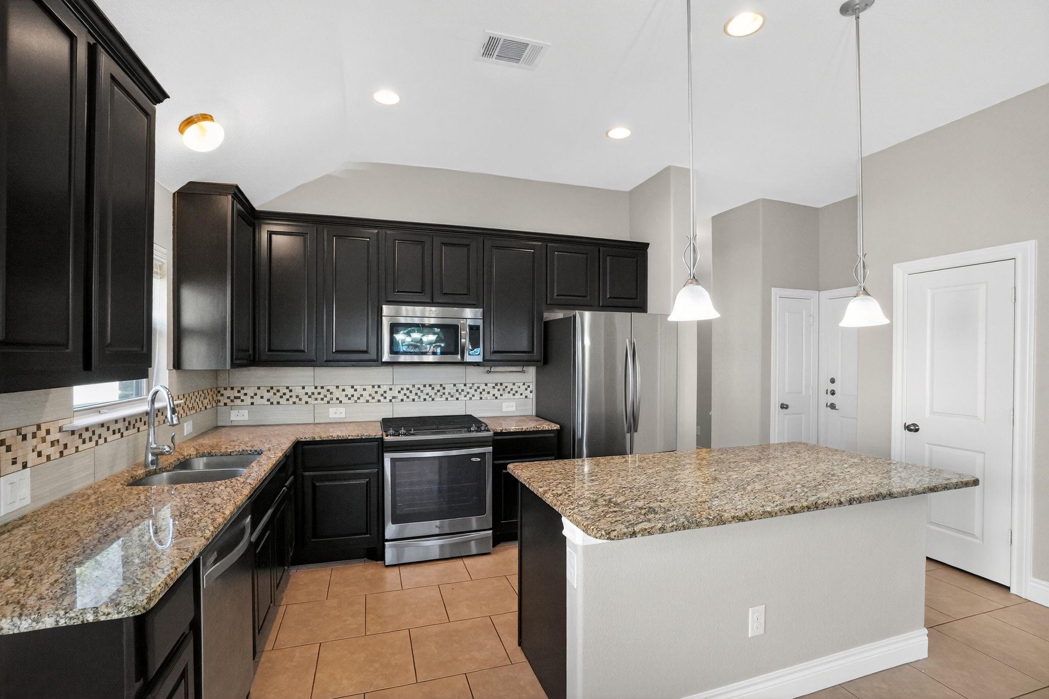 6916 Etna Way, Round Rock, TX 78665