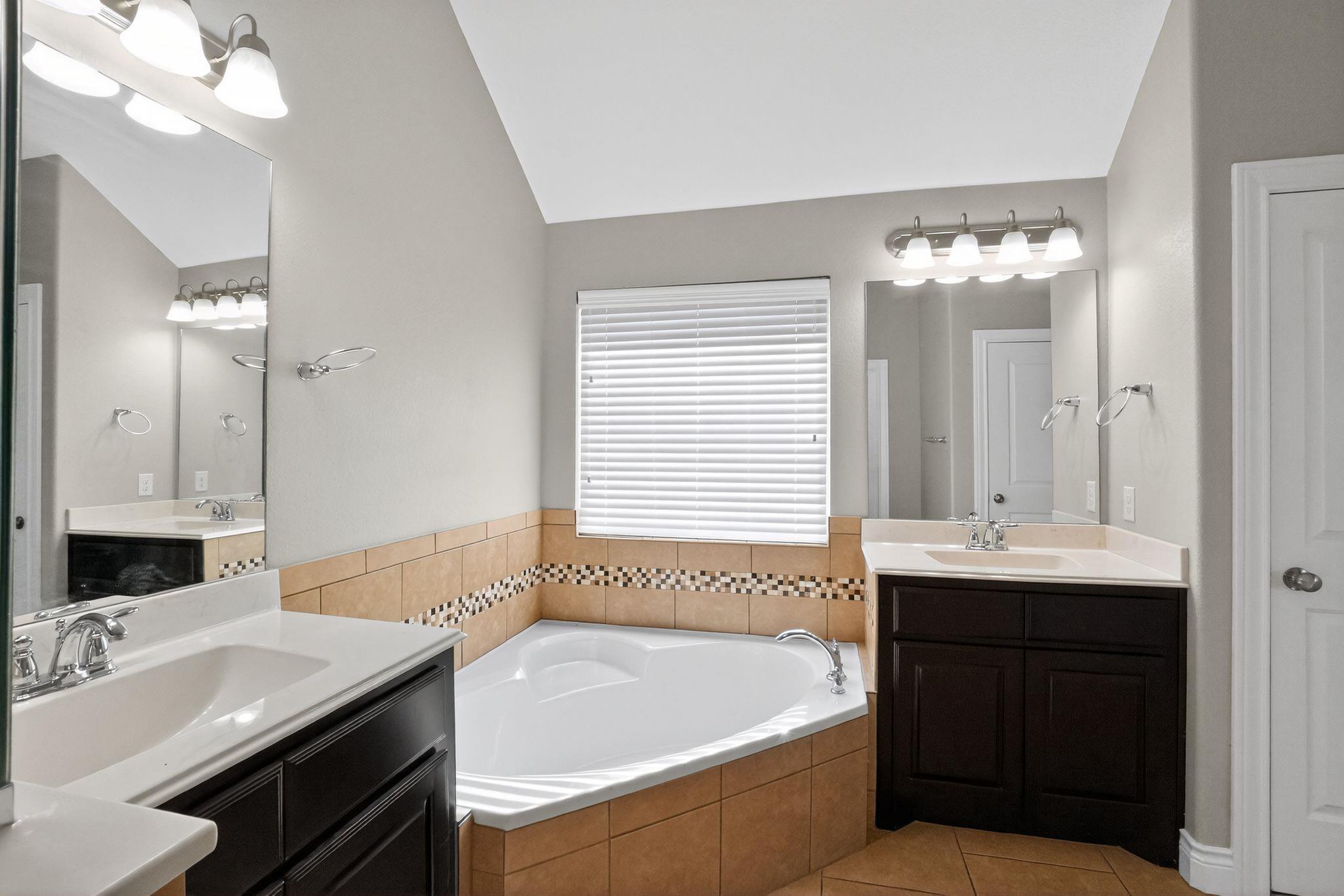 6916 Etna Way, Round Rock, TX 78665