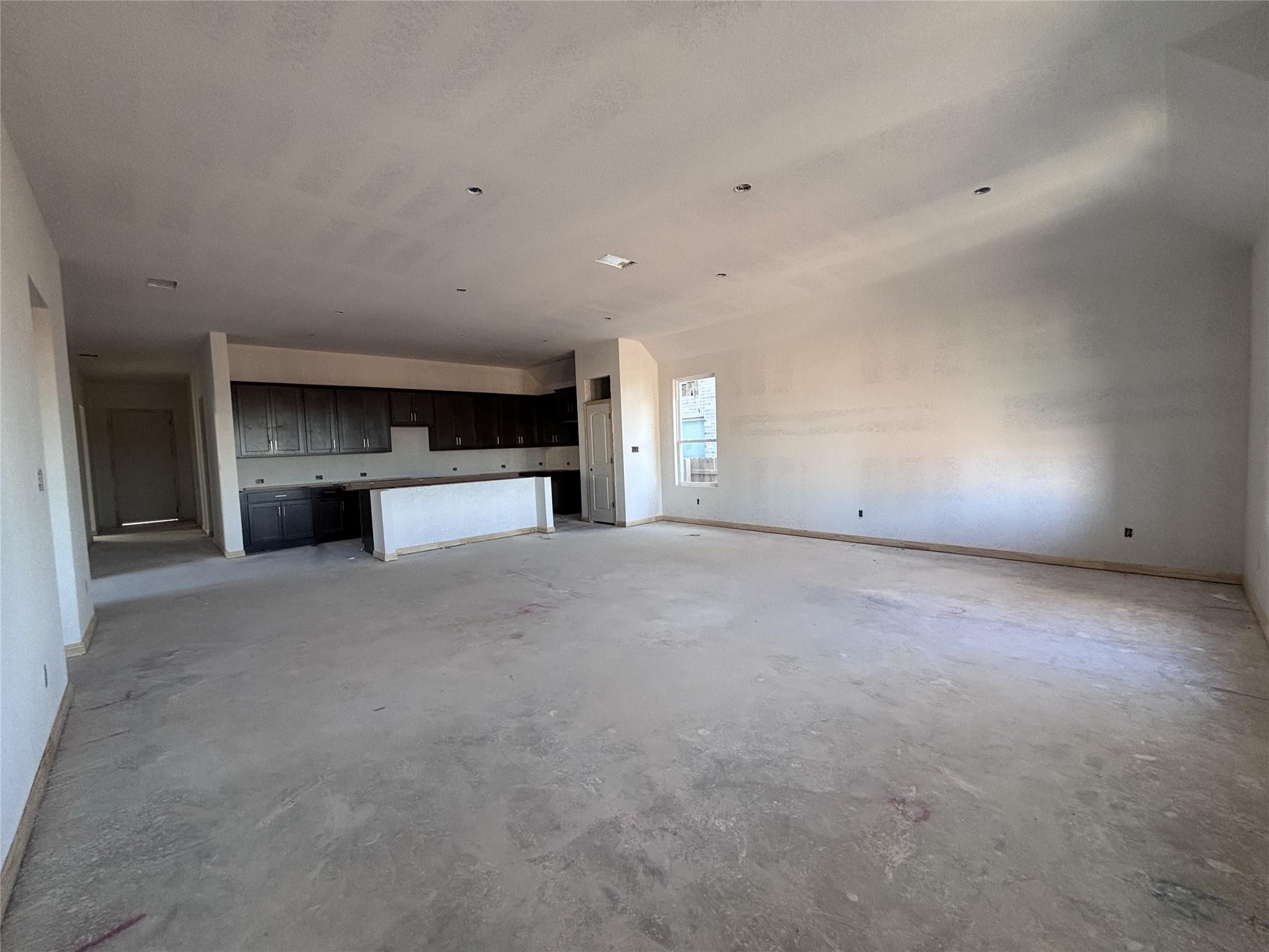 130 Rita Blanca Bnd, Bastrop, TX 78602