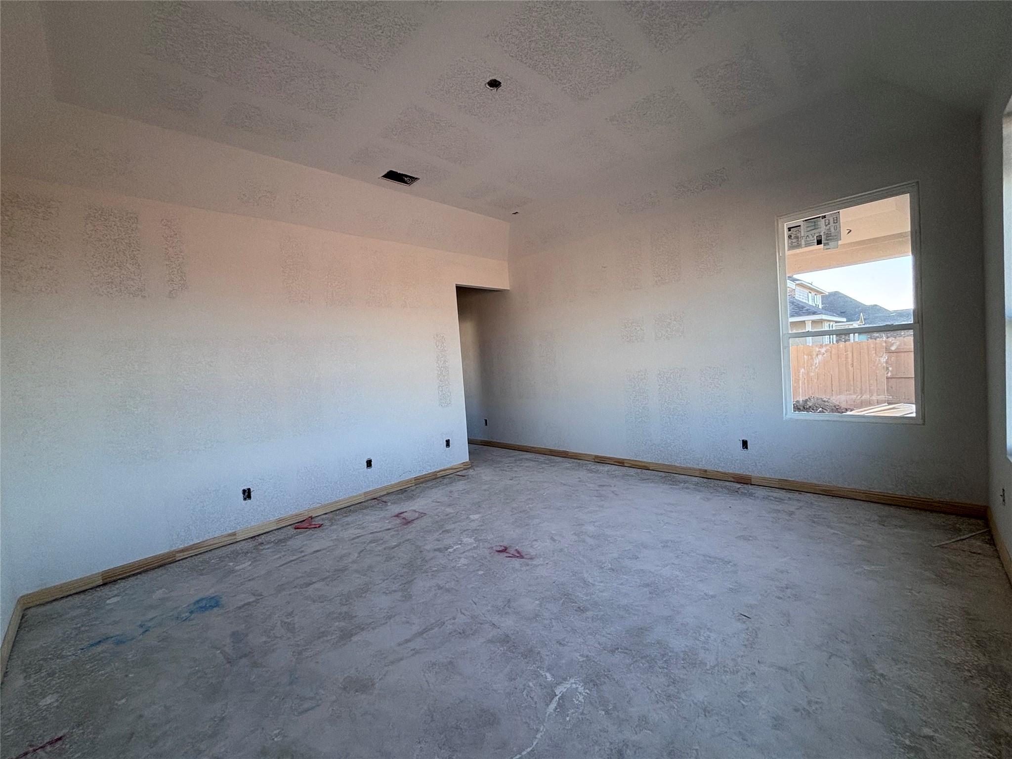 130 Rita Blanca Bnd, Bastrop, TX 78602