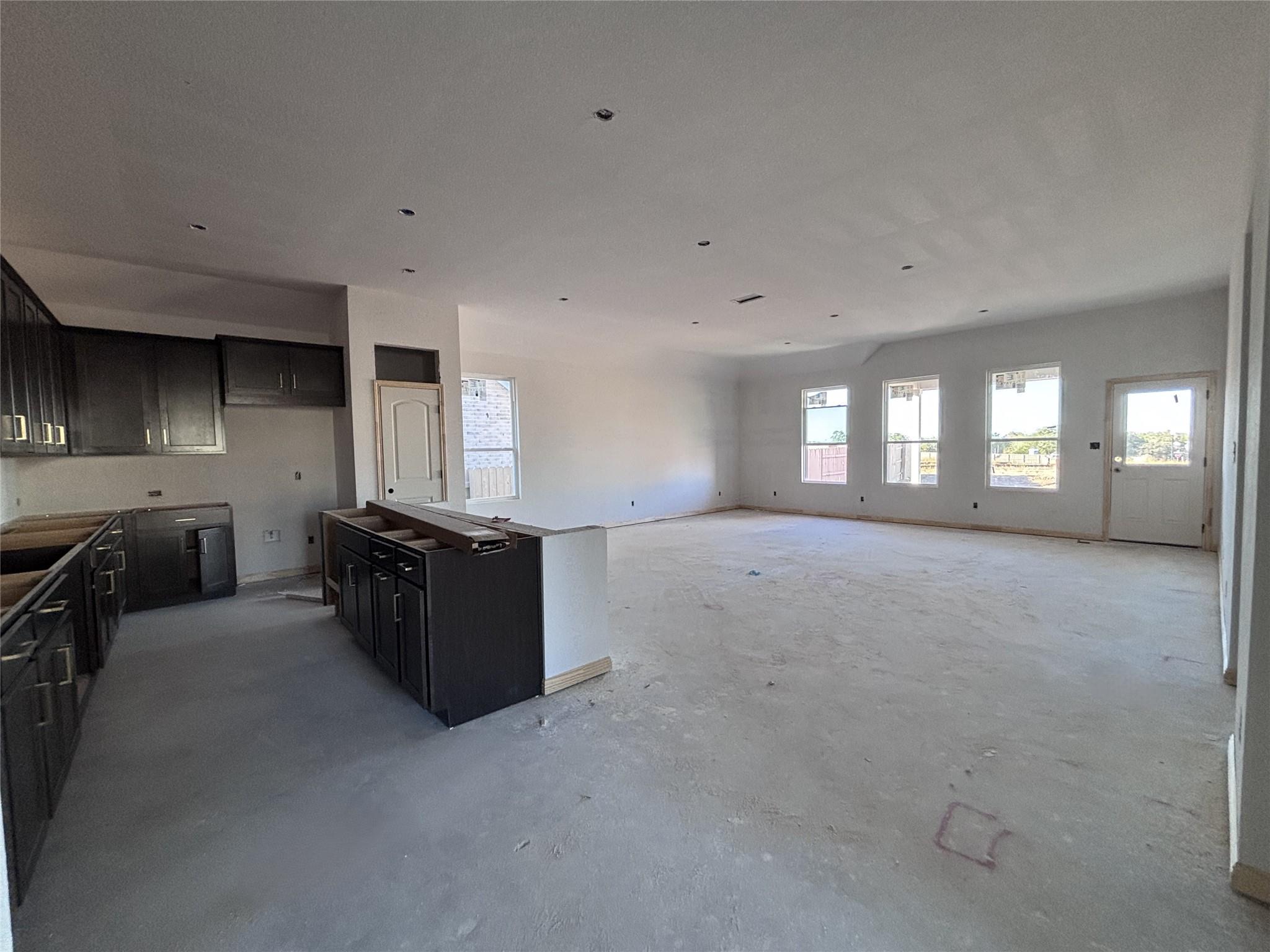 130 Rita Blanca Bnd, Bastrop, TX 78602