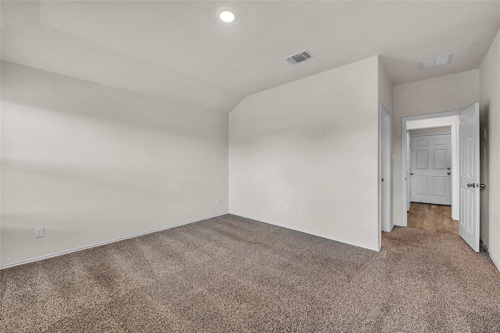 144 Willers Rd, Jarrell, TX 76537