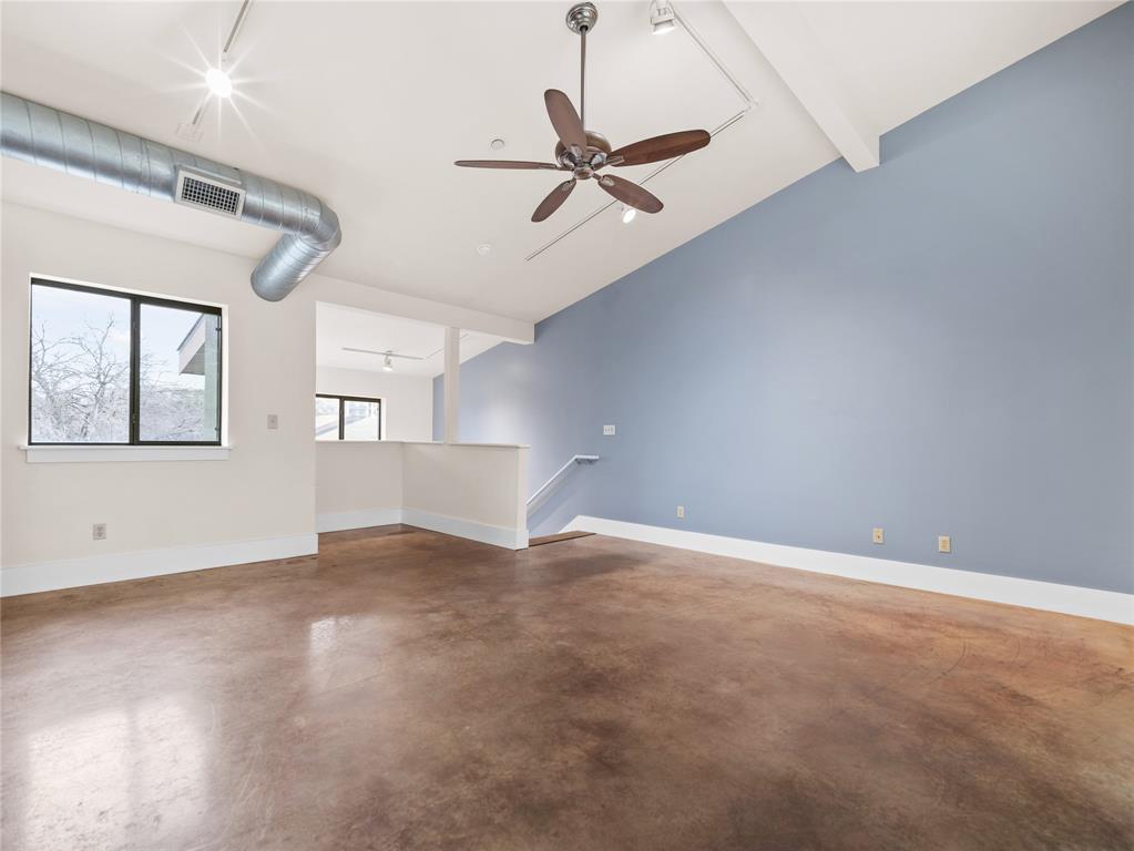 911 Keith Ln # 12, Austin, TX 78705