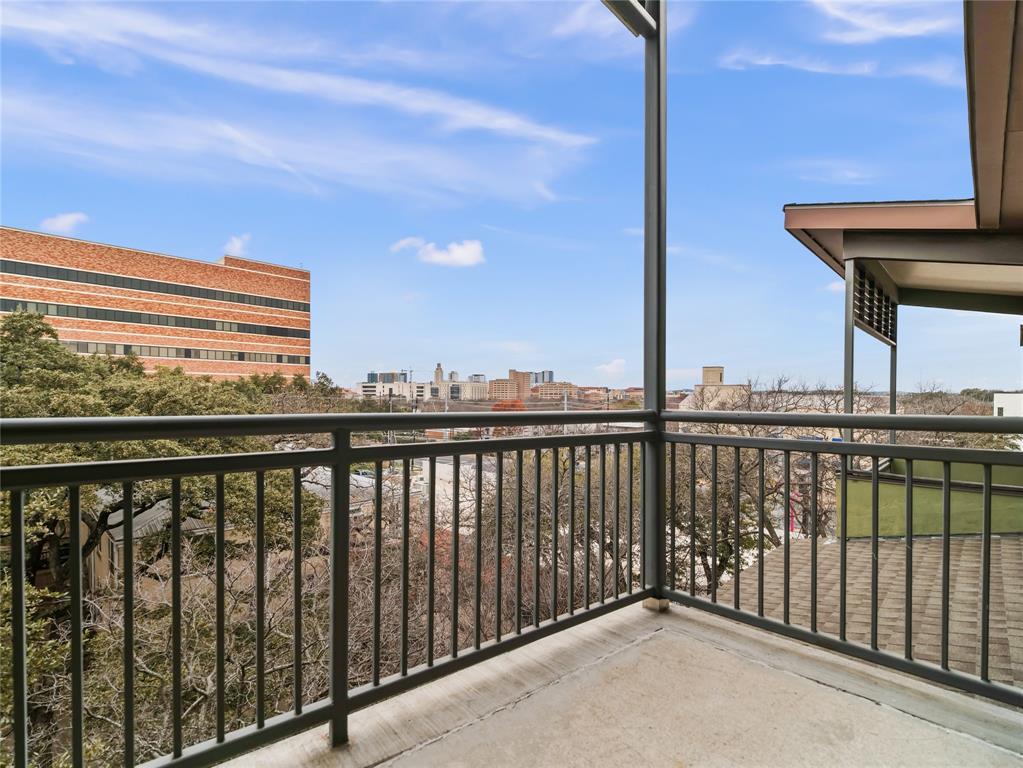 911 Keith Ln # 12, Austin, TX 78705