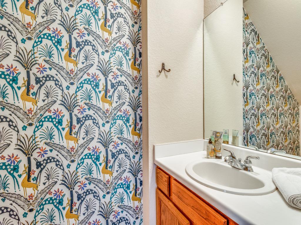 6421 Clay Allison Pass, Austin, TX 78749