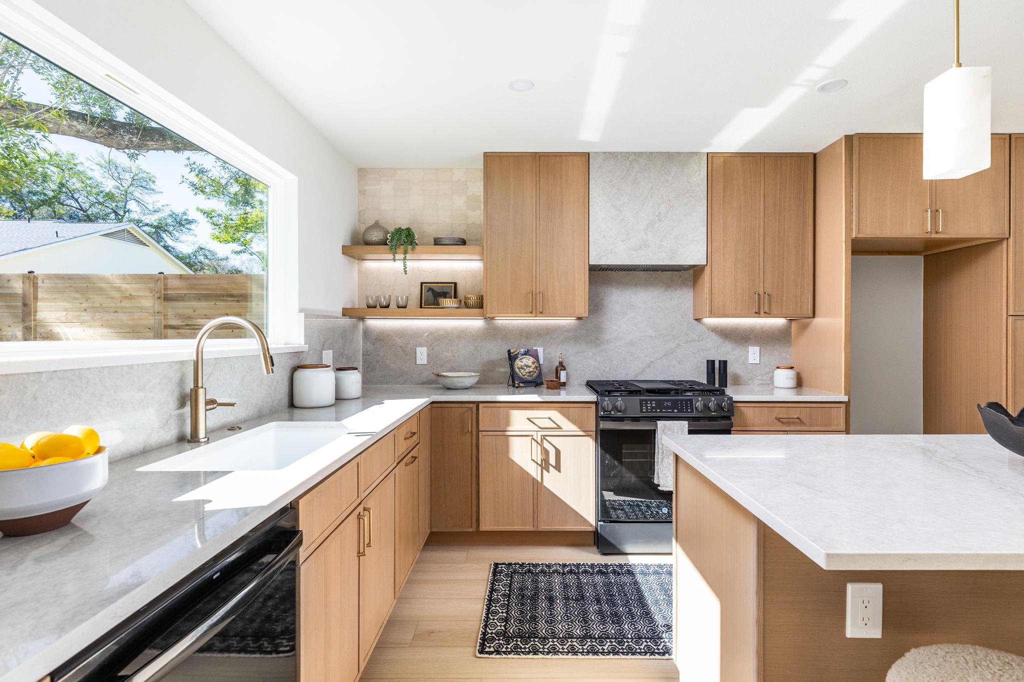 2703 Gettysburg Dr, Austin, TX 78745